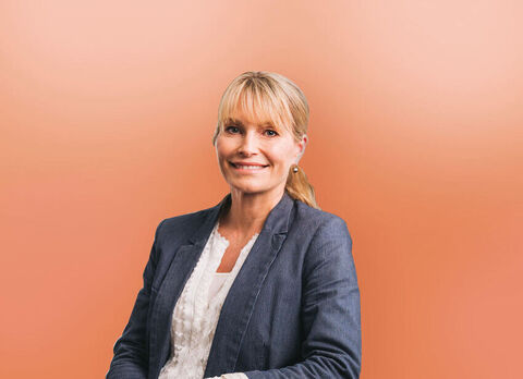 Dr Karen Amies